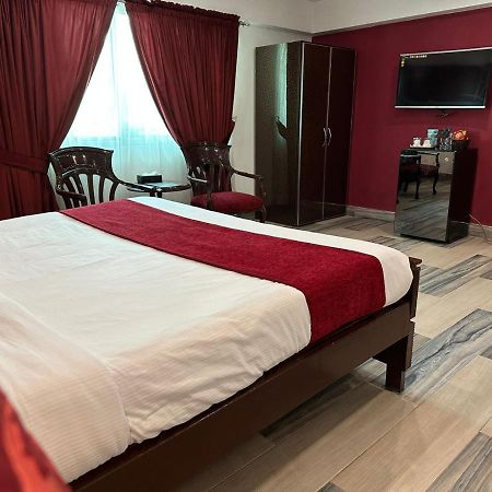 Lawrence View Hotel, Lahore Eksteriør billede