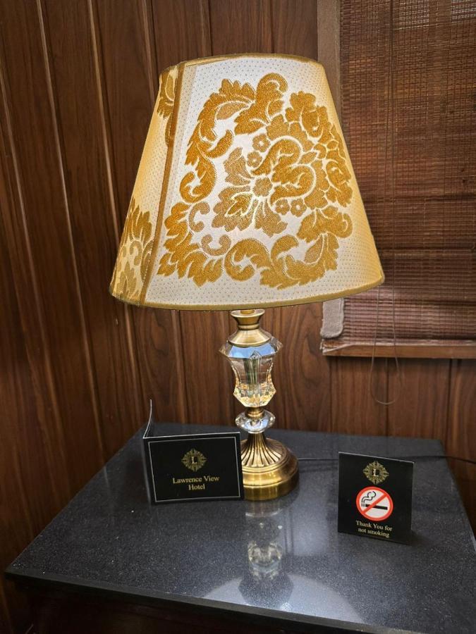 Lawrence View Hotel, Lahore Eksteriør billede